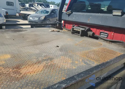 2012 Ford F550 Super Duty z USA, uszkodzony, nr VIN 1FDUF5GTXCEA99135